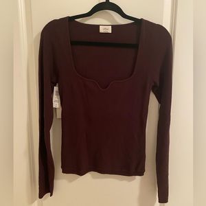 Aritzia Wilfred Tuscany sweater - burgundy